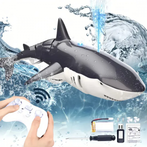 2.4G  with Water Spray Light Simulation Remote Control Shark Toy